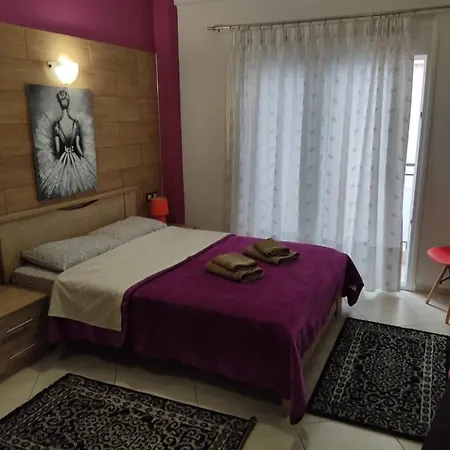 G M 4 Kentro In The Heart Of The