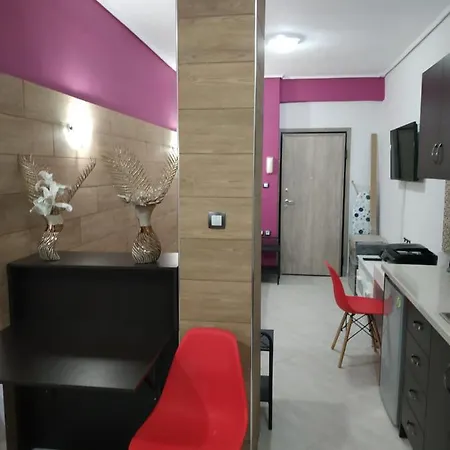 G M 4 Kentro In The Heart Of The *