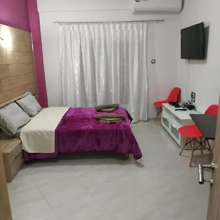 G M 4 Kentro In The Heart Of The Larissa